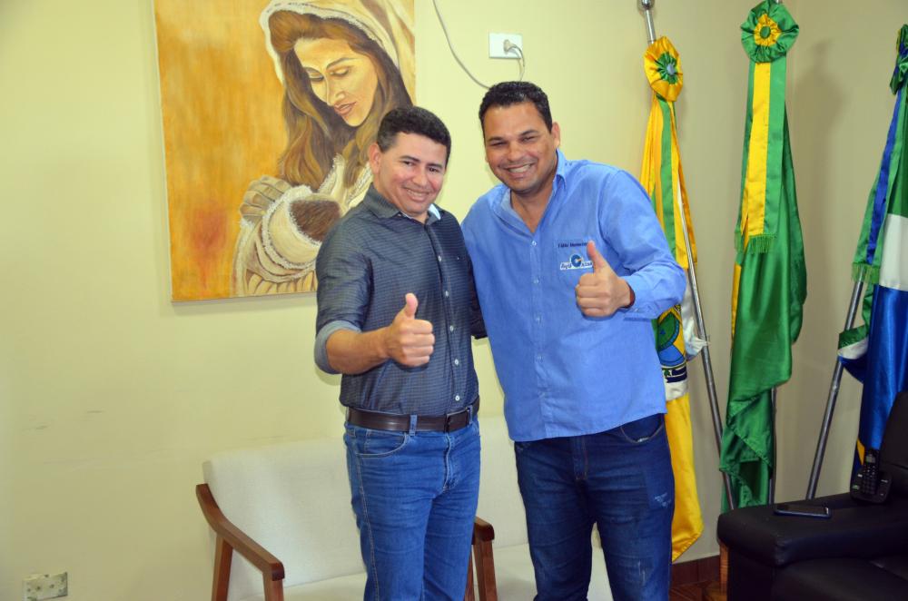 Prefeito Guga e Repórter Fábio Menezes