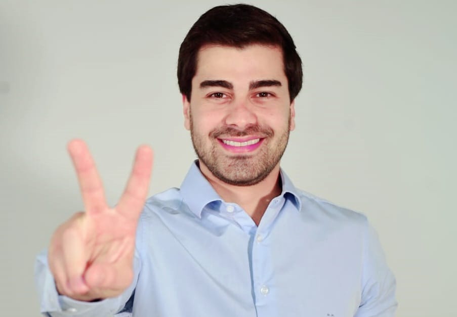 O advogado está empatado em 1º entre os três parlamentares que o União Brasil deve eleger neste domingo, com 1,30% da preferência dos eleitores