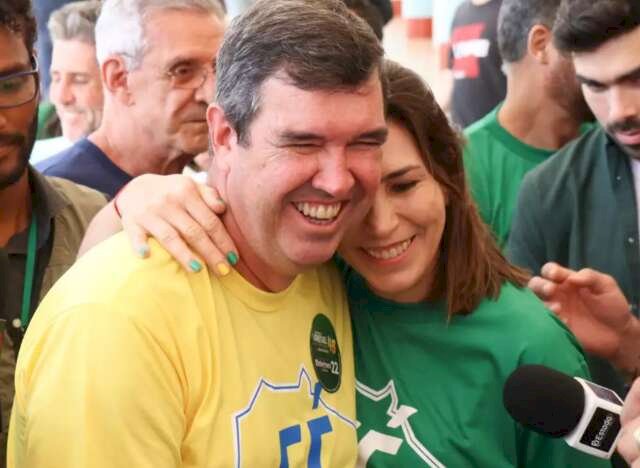 Ridel durante votação na manhã deste domingo. (Foto: Henrique Kawaminami)