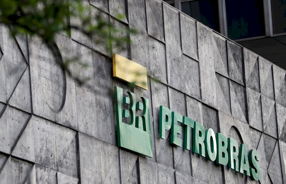 - Petrobras pagou R$ 217 bilhões de investimentos até agora em 2022 16/10/2019REUTERS/Sergio Moraes