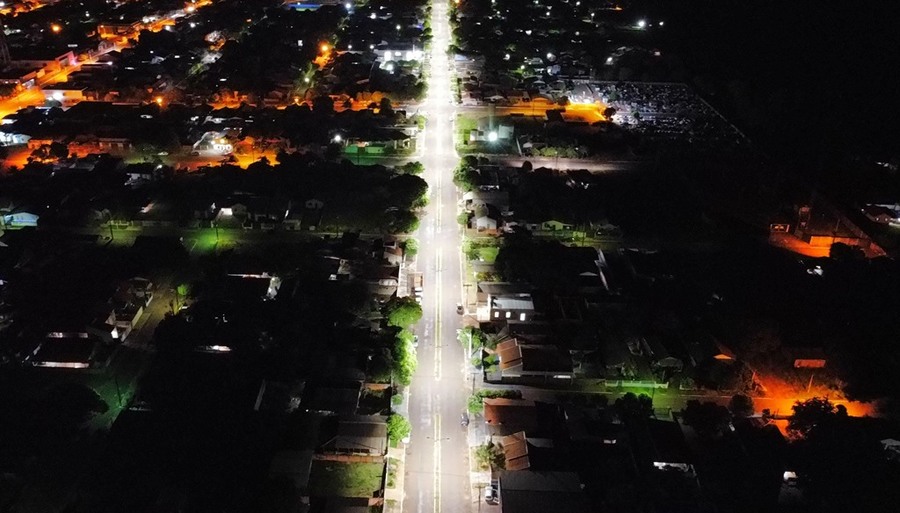 Avenida Tancredo Neves recebe iluminação de LED - Foto: Divulgação