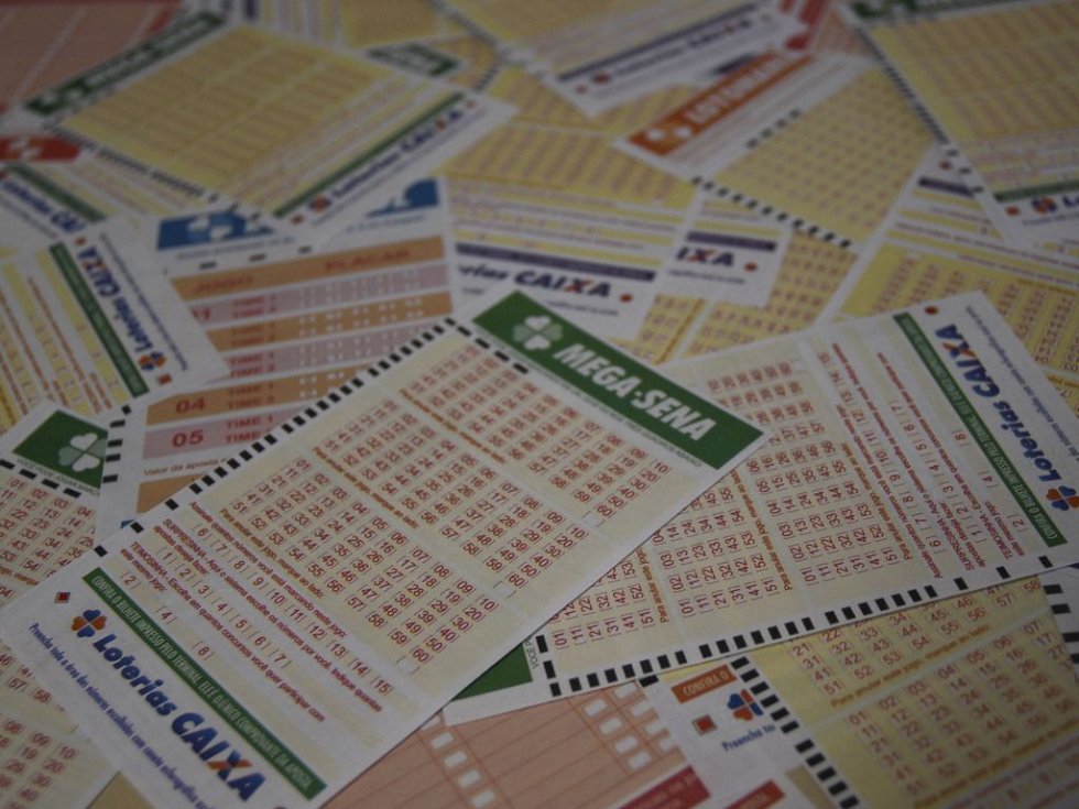 - Sorteio será realizado às 20h (horário de Brasília), com transmissão ao vivo pelas redes sociais da Caixa Foto: Marcello Casal Jr / Agência Brasil