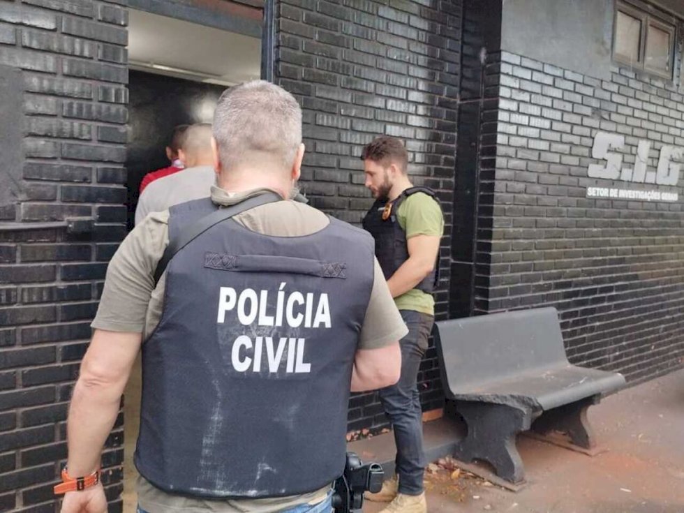 Presos foram levados para a sede do SIG na tarde desta segunda-feira (13) - Crédito: Osvaldo Duarte/Dourados News
