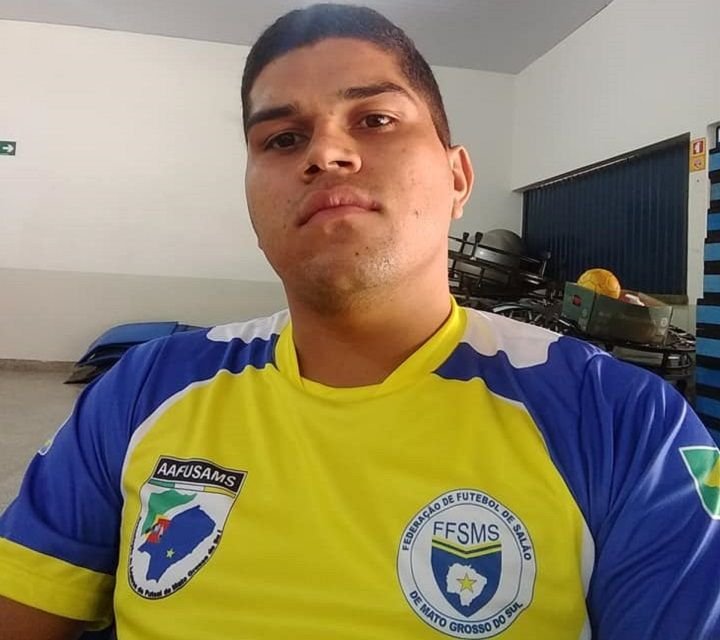 Jeferson Ishibasi, de 29 anos, conhecido como Frutinha / Imagens: Redes sociais