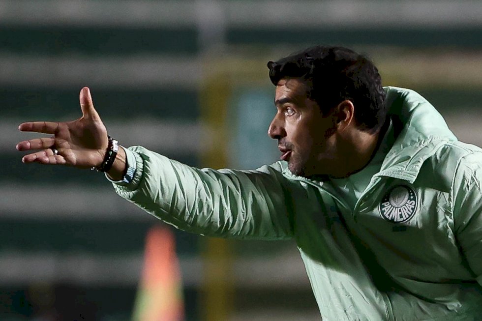 Abel não teve paz em La PazSE Palmeiras