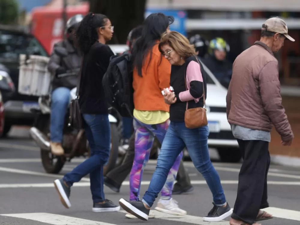 Frio chega no fim da semana, mas tempo seco continua Foto: Marcelo Victor / Correio do Estado