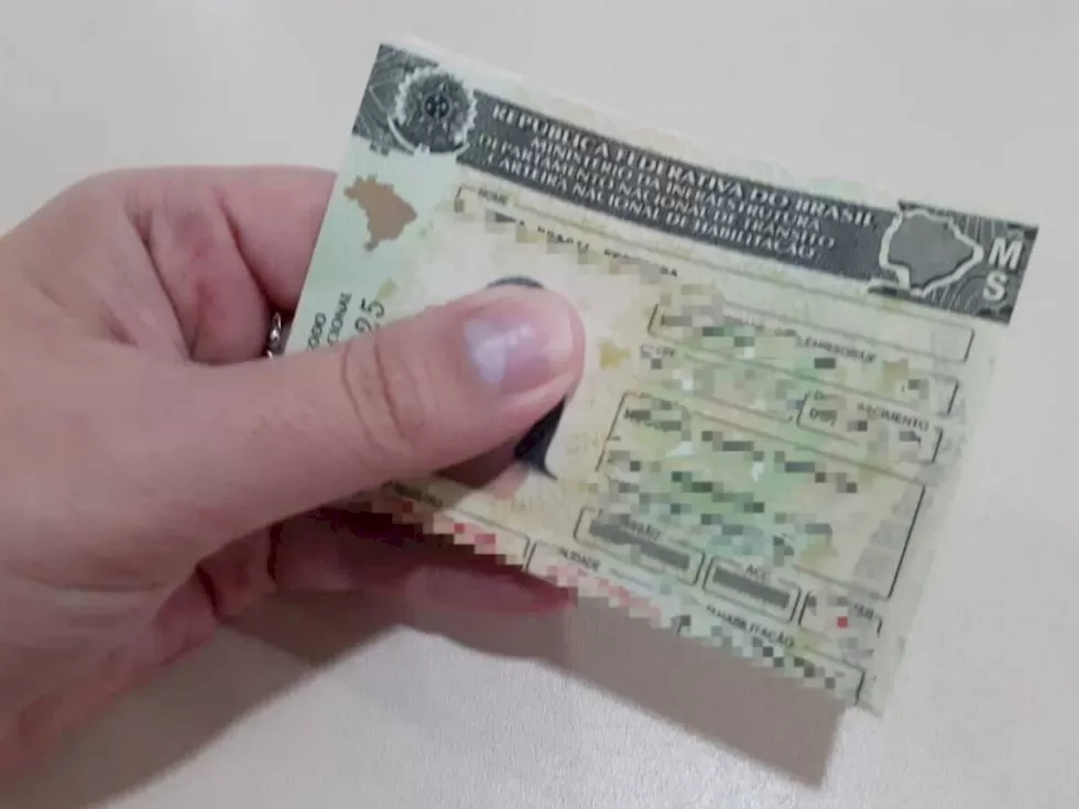 Primeira CNH pode ficar mais cara com exigência de exame toxicológico - Arquivo Correio do Estado