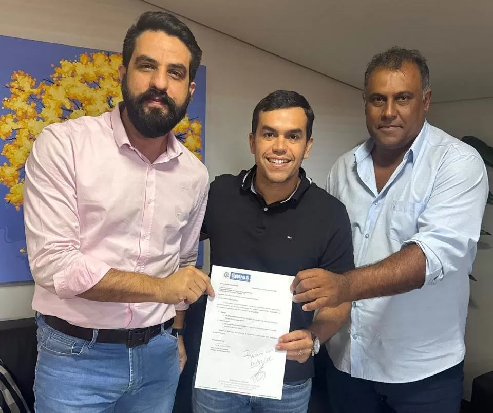 Prefeito Jean, Deputado Beto e vereador Gilberto - Foto: Divulgação