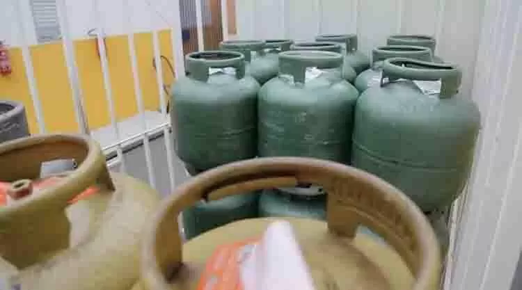 Gás de cozinha (Foto: Leonardo de França / Midiamax