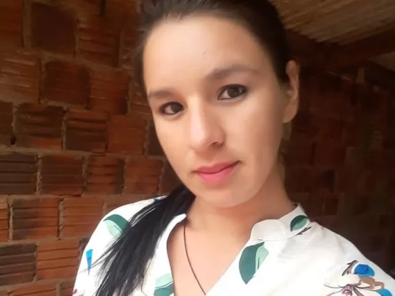 Katiane de 35 anos, morreu dias depois de atear fogo em seu próprio corpo - Foto: Divulgação