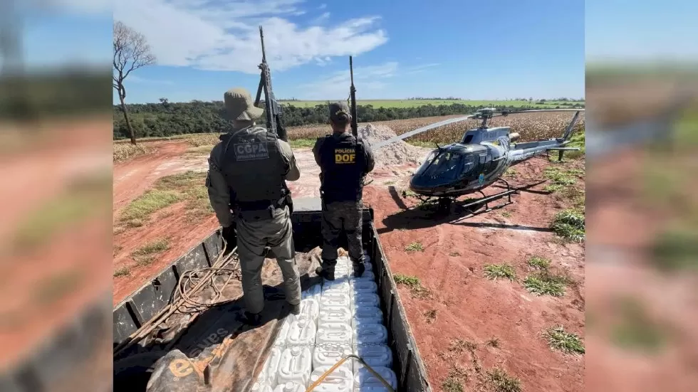 Ação foi realizada pelo DOF (Departamento de Operações de Fronteira), a CGPA (Coordenadoria Geral de Policiamento Aéreo) e o 14ª BPM de Fátima do Sul (Foto: Divulgação, DOF)