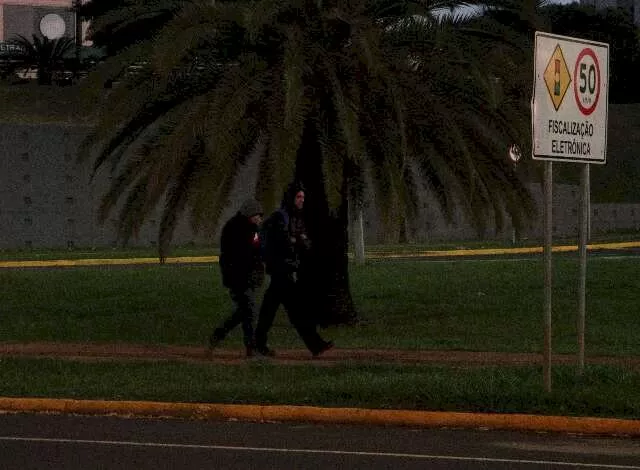 Céu claro desta manhã deve predominar em Campo Grande (Foto: Osmar Veiga)