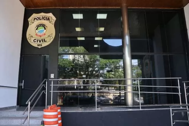 Entrada da DEPCA onde caso será investigado (Foto: Paulo Francis | Arquivo)