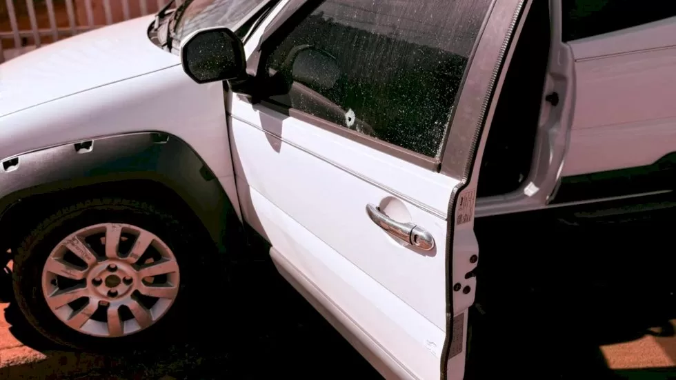 Perícia constatou que dez tiros foram disparados. (Foto: Divulgação, PCMS)