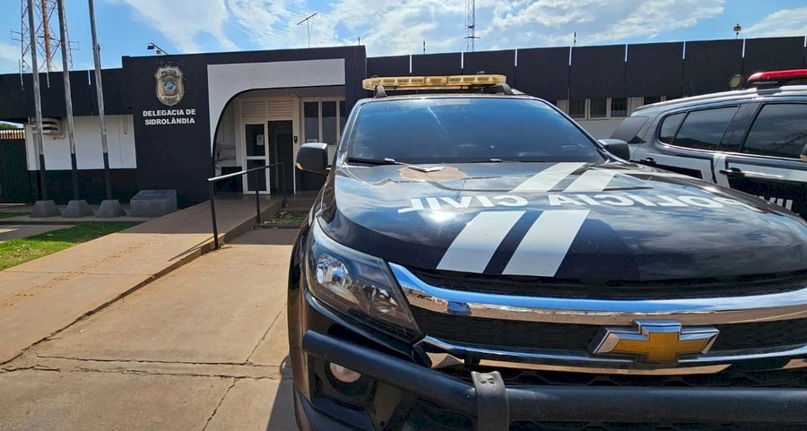 Autor foi preso e encaminhado à Delegacia de Polícia Civil de Sidrolândia. (Foto: Noticidade)