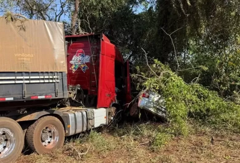 Acidente deixou uma pessoa morta em Bataguassu - Crédito: Elenize Oliveira/Cenário MS