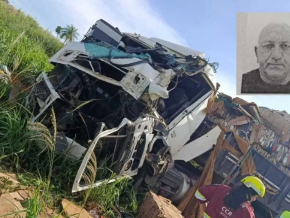 Acidente ocorreu entre Juti e Caarapó na quinta-feira de Natal. - Crédito: (Reprodução: Leandro Holsbach)