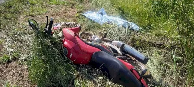 Homem morre após perder controle de motocicleta na MS-384