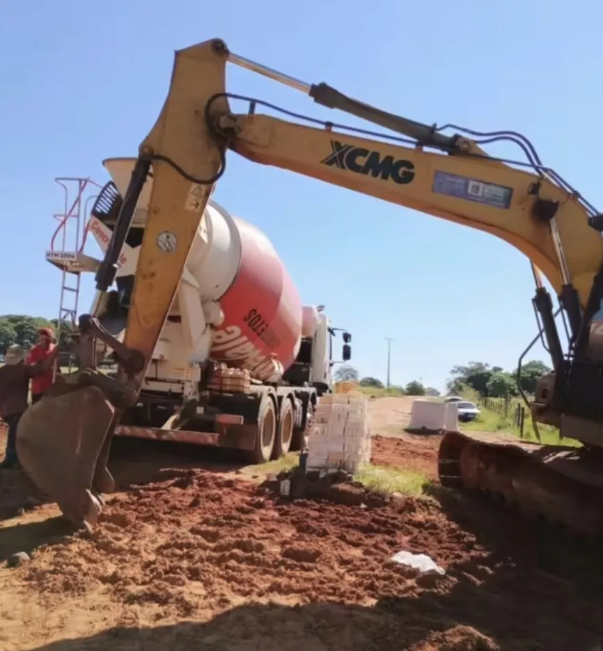 Prefeitura avança com obra da duela na 7ª Linha e reforça investimentos na zona rural de Glória de Dourados
