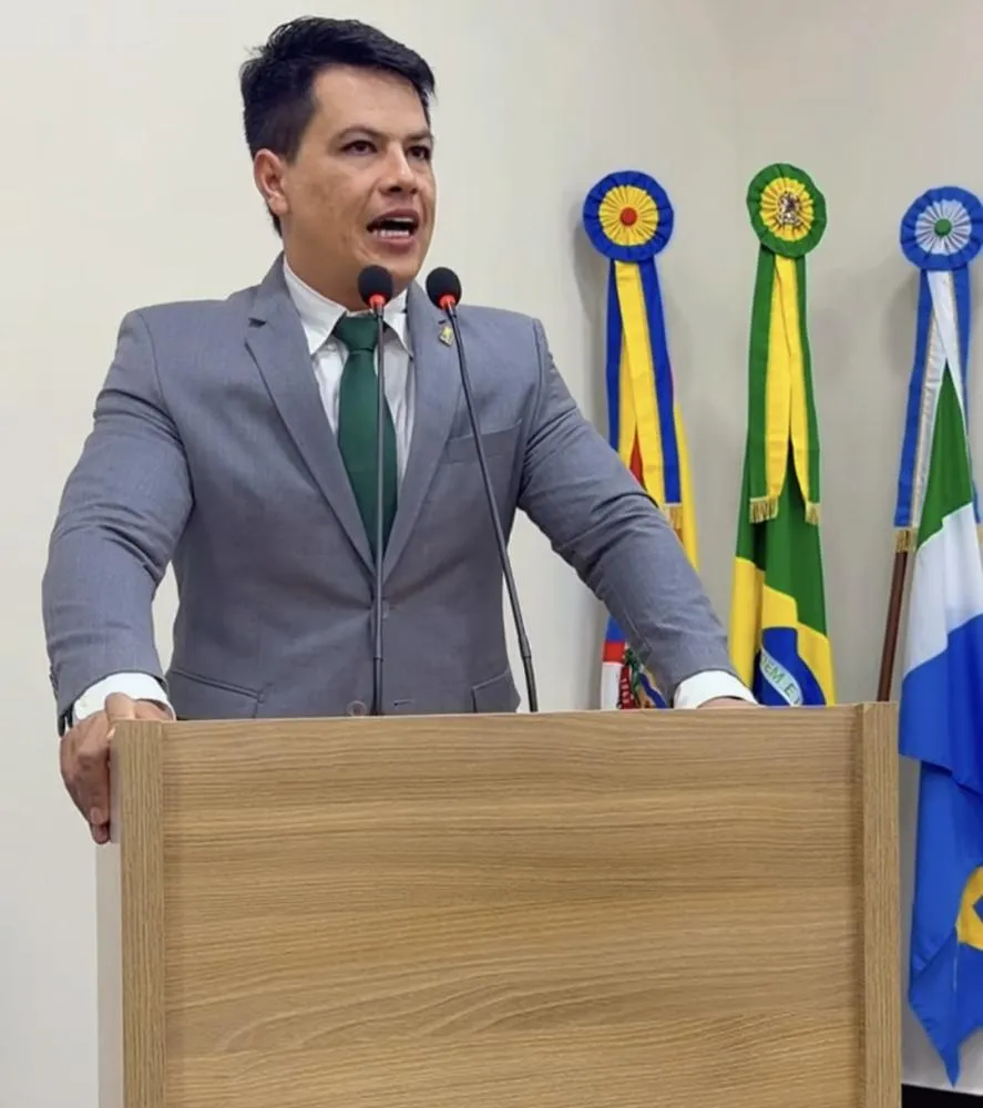 Prefeito Júlio Buguelo participa da retomada dos trabalhos da Câmara e apresenta balanço das ações em Glória de Dourados