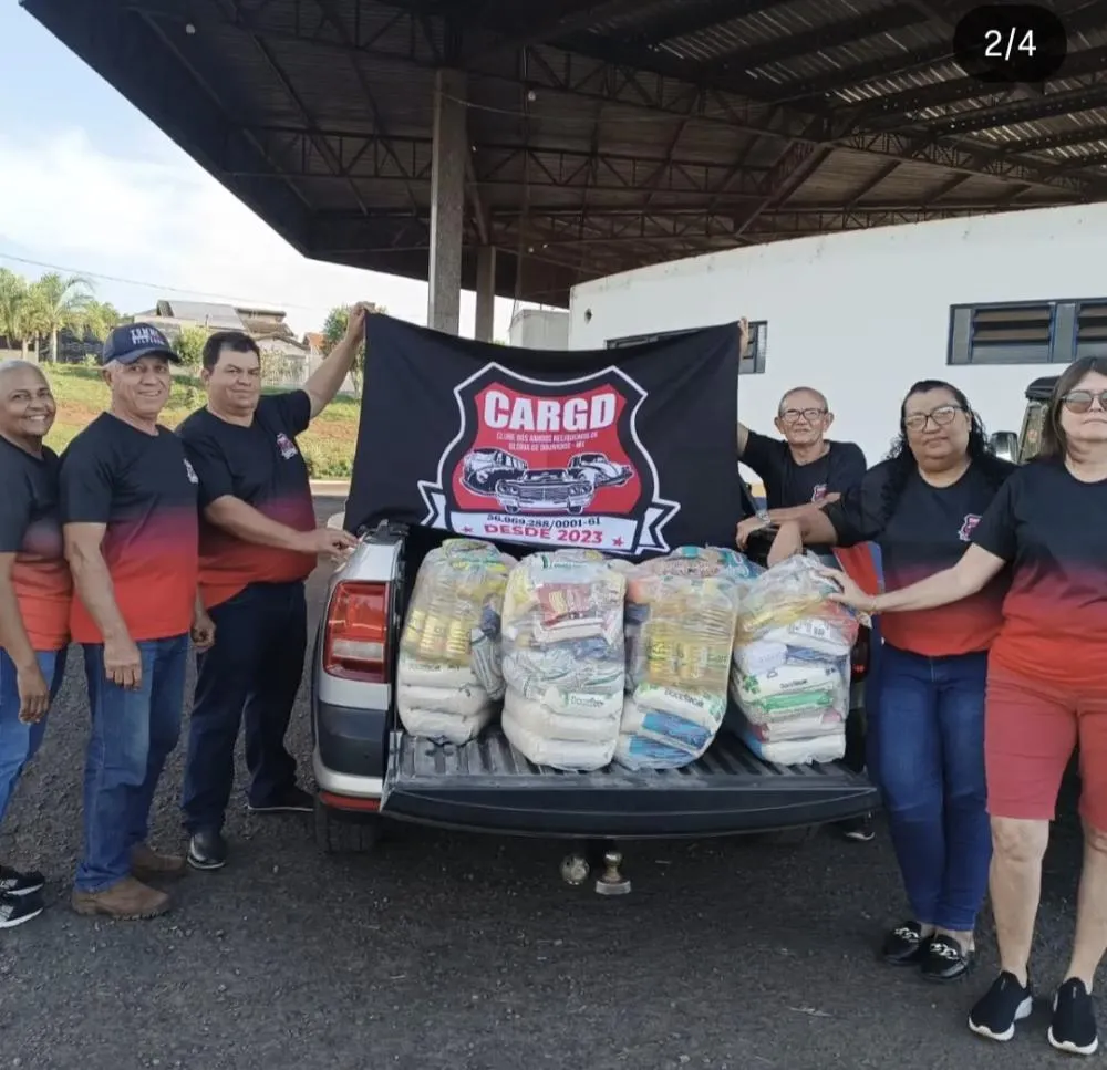 CARGD realiza ação social e entrega 7 cestas básicas para famílias carentes de Glória de Dourados