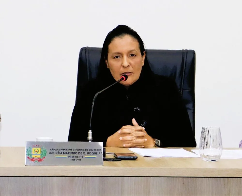 Vereadora Lucineia Marinho solicita cobertura para a Feira do Produtor de Glória de Dourados