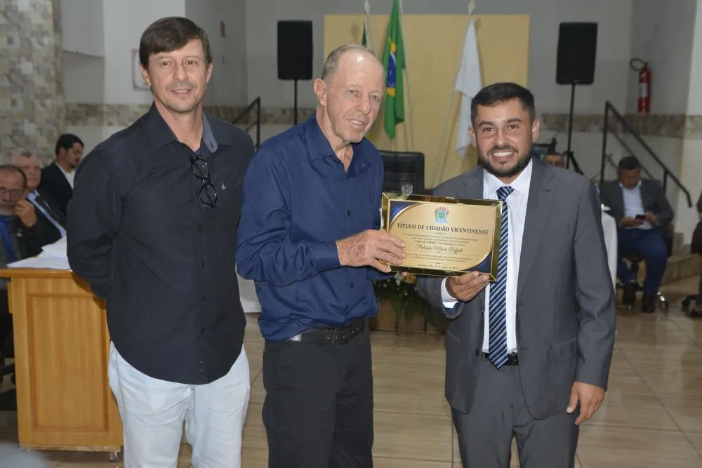Câmara de Vicentina entrega 19 Títulos de Cidadão Vicentinense em noite de reconhecimento e homenagens